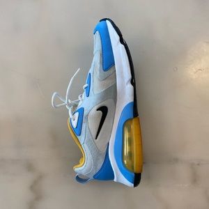 Nike AirMax Air200 Women’s Sneakers